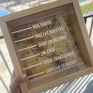 Alcancía “Metas letras blancas”