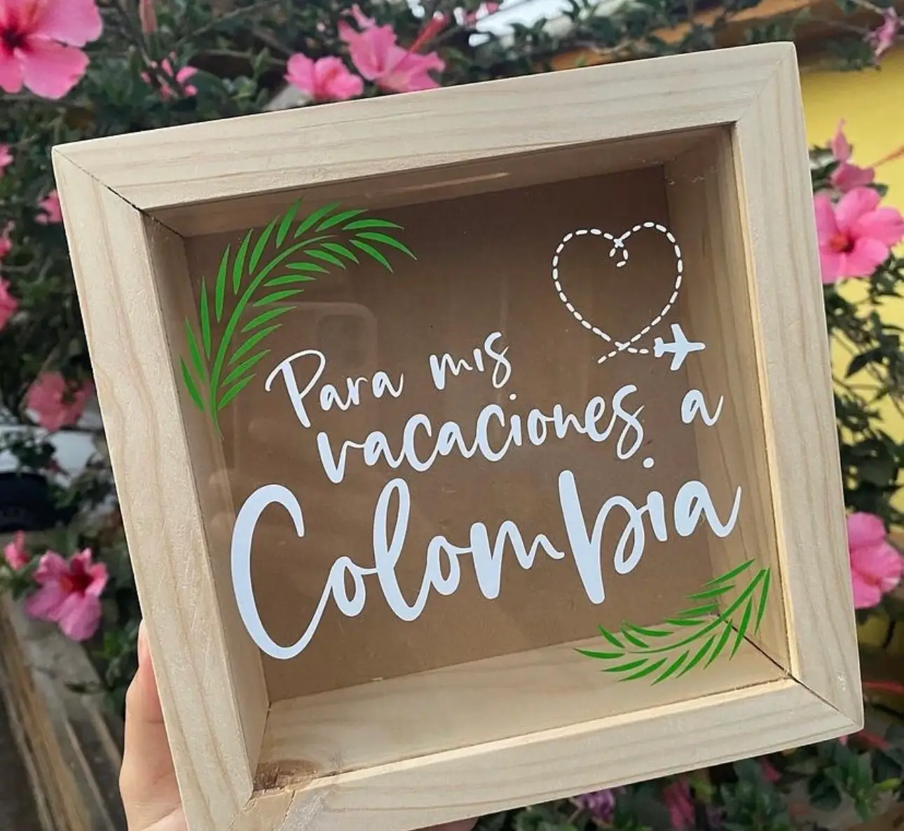 Alcancía “Para mis vacaciones en Colombia”