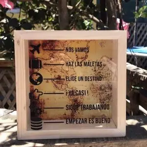 Alcancía “metas letras negras”